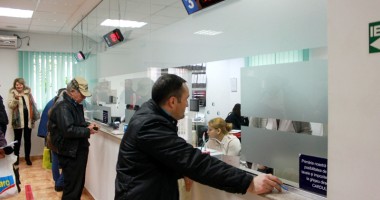 Stire din Social : Cum puteți să vă plătiți impozitele  și taxele locale fără să stați la cozi