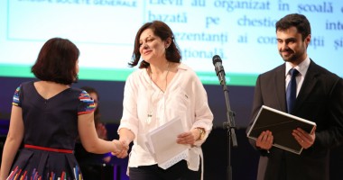 Cum reușesc elevii de la țară să ajungă în topul ierarhiei României - 2