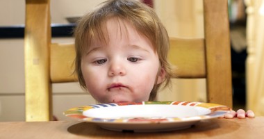 Stire din Social : Cum să hrănești un copil cu 8,3 lei pe zi