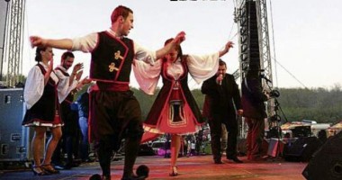 Stire din Politică-Administrație : Week-end cu folclor la Medgidia