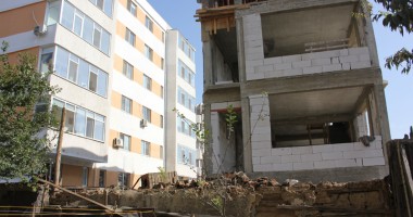 Cum să ridici un bloc în Constanța, în mai puțin de o lună de zile - 3