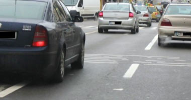 Stire din Eveniment : Cum scăpăm de poleiul de pe șosele
