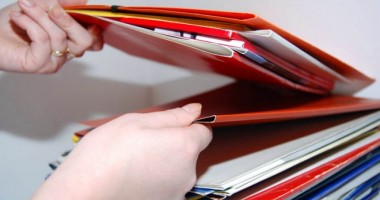 Stire din Social : Creșteri modeste ale numărului de angajări și în trimestrul al treilea