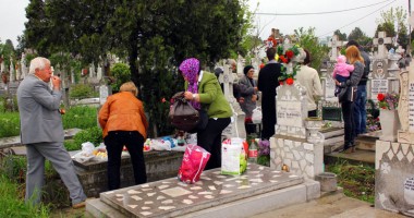 Cum și-au cinstit constănțenii morții, de Paștele Blajinilor - 5