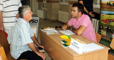 Stire din Social : Prime de mii de lei pentru șomerii care se angajează în altă localitate