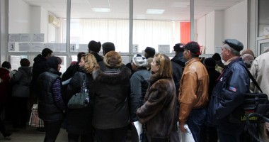 Stire din Social : Cum vă puteți pensiona la limită de vârstă