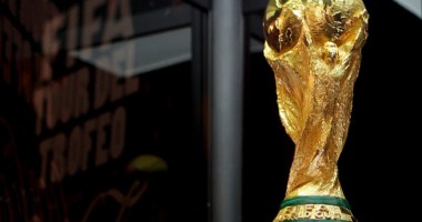 Stire din Sport : Fotbal - CM 2014 / Trofeul Mondialului rămâne în proprietatea FIFA