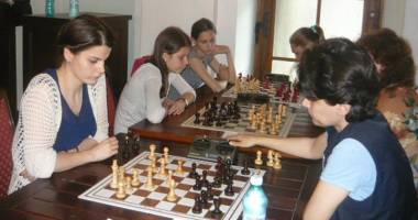 Stire din Sport : Șahiștii constănțeni și-au pregătit atacul pentru Cupa României