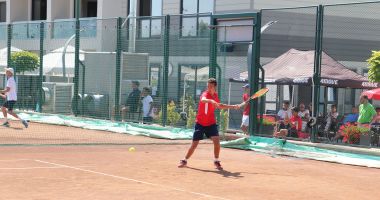 Stire din Sport : La orizont, Cupa Bright OCH la tenis. "Cel mai bun să câștige!"