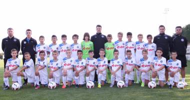 Stire din Sport : Cupa Hagi Danone adună la start 12 echipe
