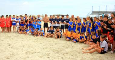 Cupe, diplome și premii speciale, la Oval 5 Beach Rugby - 2