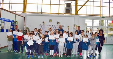 Stire din Sport : Cupa Primăverii la sabie și-a deschis porțile la Cumpăna