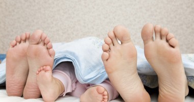 Stire din Diverse : A apărut un bebe în familie? Relația de cuplu ar putea avea de suferit