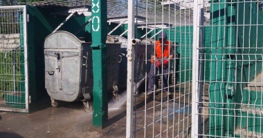 Curățăm Constanța noastră. Toate platformele de colectare a deșeurilor, spălate și igienizate - 4