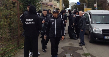 Elevii au ieșit să facă curățenie în oraș - 2
