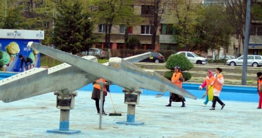 Gazon nou în parcul de la Gară - 2