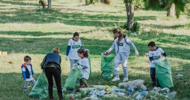 Stire din Social : Implică-te și tu, pentru un oraș mai curat!