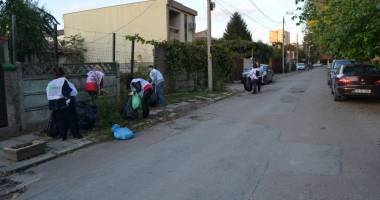 Grupul Local Dobrogea Nord a făcut curățenie în cartierul Faleză Nord și în Parcul Tăbăcărie - 3