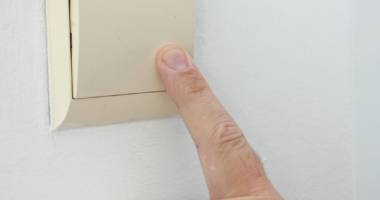Stire din Social : Localitatea Corbu, fără curent electric