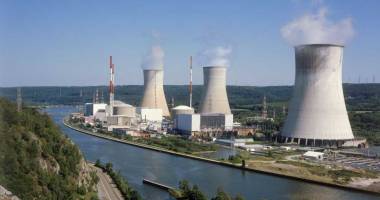 Stire din Actualitate : EXPLOZII BRUXELLES / Autoritățile belgiene au evacuat centrala nucleară de la Tihange, lângă Liege