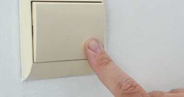 Atenție, se oprește curentul electric la Constanța!