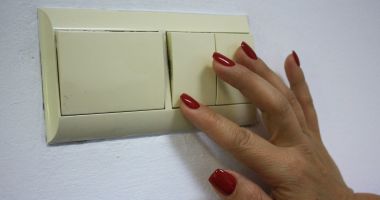 Stire din Social : Cartierul Km 5, fără curent electric