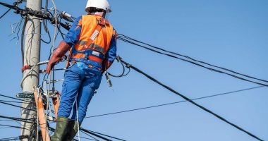 Stire din Social : Atenţie, se opreşte curentul electric!