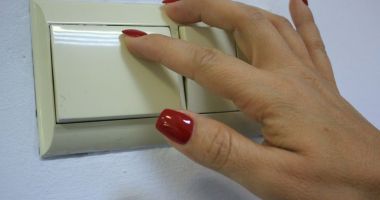 Stire din Social : Cartierul Viile Noi, fără curent electric