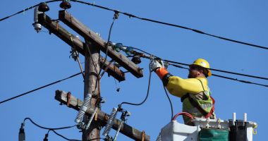 Stire din Social : Localităţi care nu vor beneficia joi de curent electric