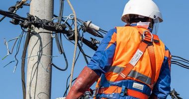Stire din Social : Orașul Cernavodă, fără curent electric, astăzi