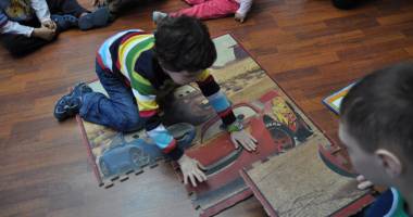 Stire din Sănătate : Curs de atitudine, comportament și limbaj pentru copii