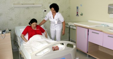 Stire din Sănătate : Cursuri gratuite pentru viitoarele mămici, la Euromaterna