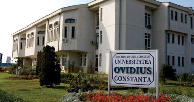 Stire din Cultură-Educație : Cursuri de formare a managerilor, la Universitatea "Ovidius"