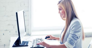 Stire din Cultură-Educație : Cursuri online pentru profesori, pentru a susține lecții la distanță