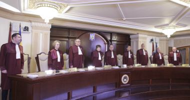 Stire din Economie : Curtea Constituțională a dat undă verde Legii bugetului de stat