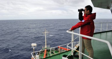 Stire din Actualitate : Dispariția zborului MH370: Semnal similar cu cel al unei cutii negre, detectat în sudul Oceanului Indian