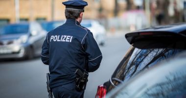 Stire din Actualitate : Un bărbat a cumpărat un cuțit dintr-un supermarket, apoi a înjunghiat un client