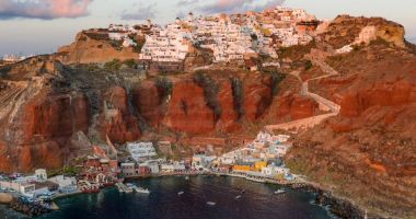 Stire din Actualitate : Specialiștii au ajuns la o concluzie după valul de cutremure din Santorini