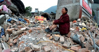 Cutremur în Ecuador/ Peste 1.700 de persoane sunt de negăsit