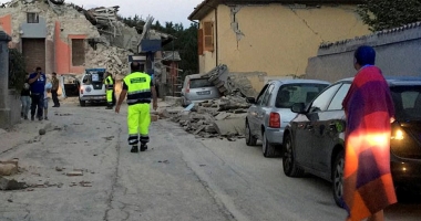 GALERIE FOTO /  Cutremur devastator în Italia - "Orașul a dispărut, pur și simplu!" - 7