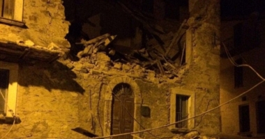 GALERIE FOTO /  Cutremur devastator în Italia - "Orașul a dispărut, pur și simplu!" - 8