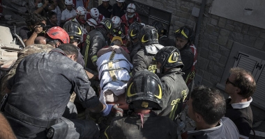 VIDEO ȘI IMAGINI DRAMATICE / 247 DE MORȚI după cutremurul din Italia. Printre victime sunt cinci români - 7