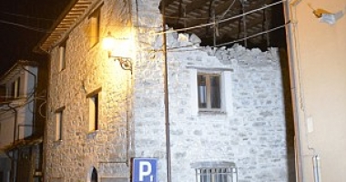 GALERIE FOTO. Noi cutremure puternice în Italia: zeci de răniți și pagube importante - 2