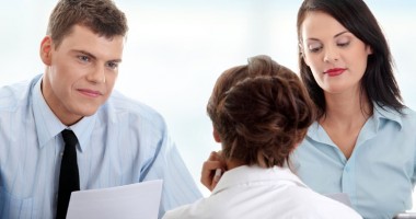 Stire din Diverse : Reguli esențiale în întocmirea unui CV