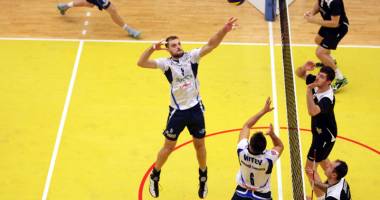 Stire din Sport : CVM Tomis își măsoară forțele cu Dinamo