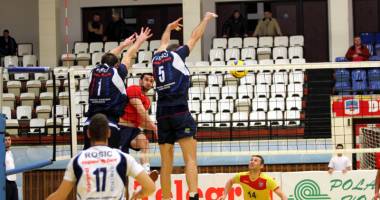 CVM Tomis i-a cedat Stelei un set - 3