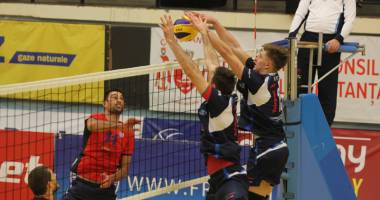 CVM Tomis i-a cedat Stelei un set - 4