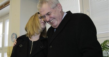 Stire din Actualitate : Milos Zeman a câștigat alegerile prezidențiale din Cehia