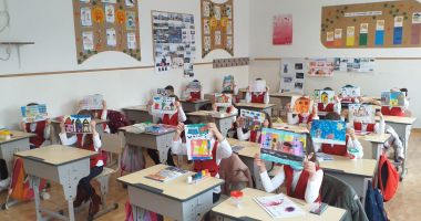 Stire din Cultură-Educație : Obiectivele Medgidiei promovate de micii elevi ai Școlii „Lucian Grigorescu”