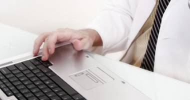 Stire din Sănătate : Asociațiile de pacienți, înscrise într-un registru electronic